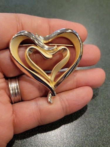 Vintage double heart brooch - vintage,