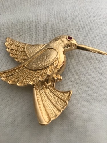 Pretty vintage humming - pretty,