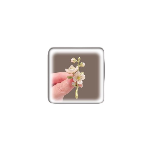 Green jasmine flower brooch - green,